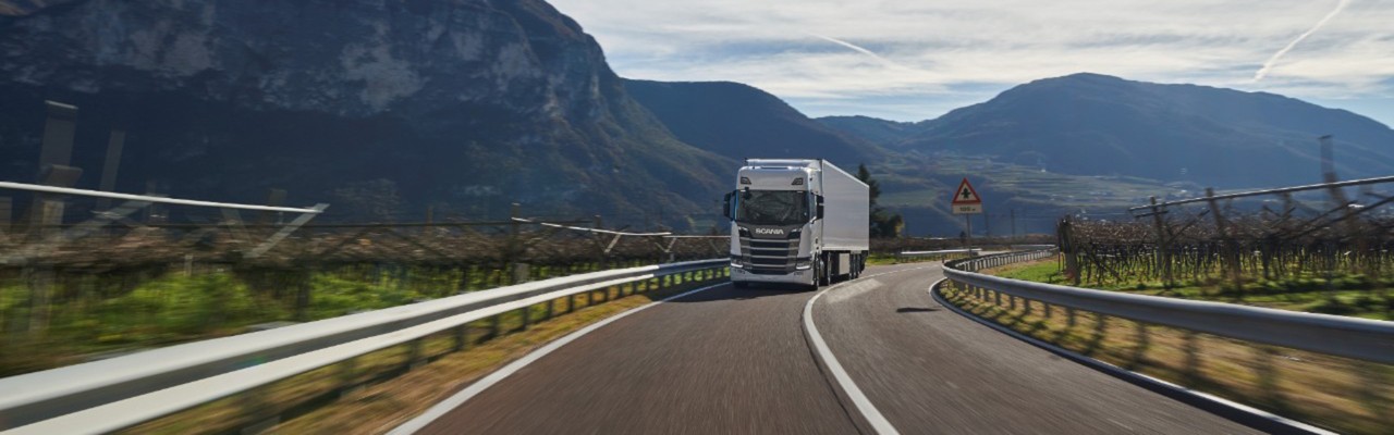 Scania Lkw mit erstklassiger Betriebszeit