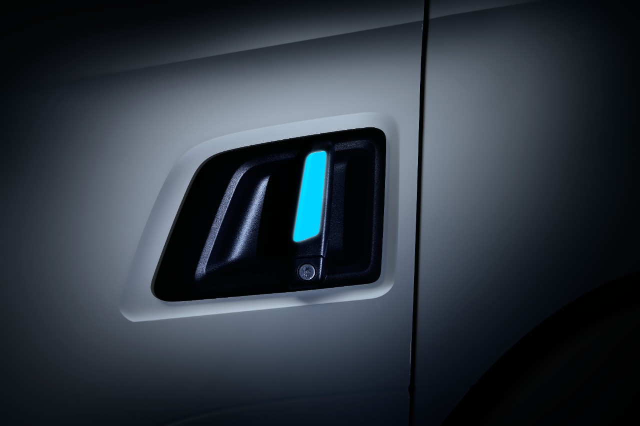 Door handle on a Scania battery electric vehicle 
Campaign image used in Take Charge
