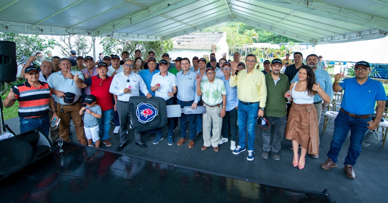 Entrega 64 unidades a Copetran Ltda. 