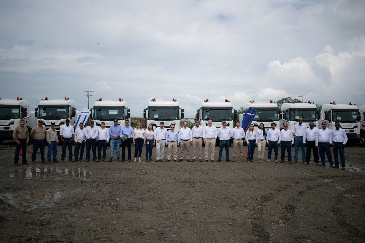 Scania Hace Entrega de 11 Unidades a Gas Natural Para Transporte de Caña de Azúcar