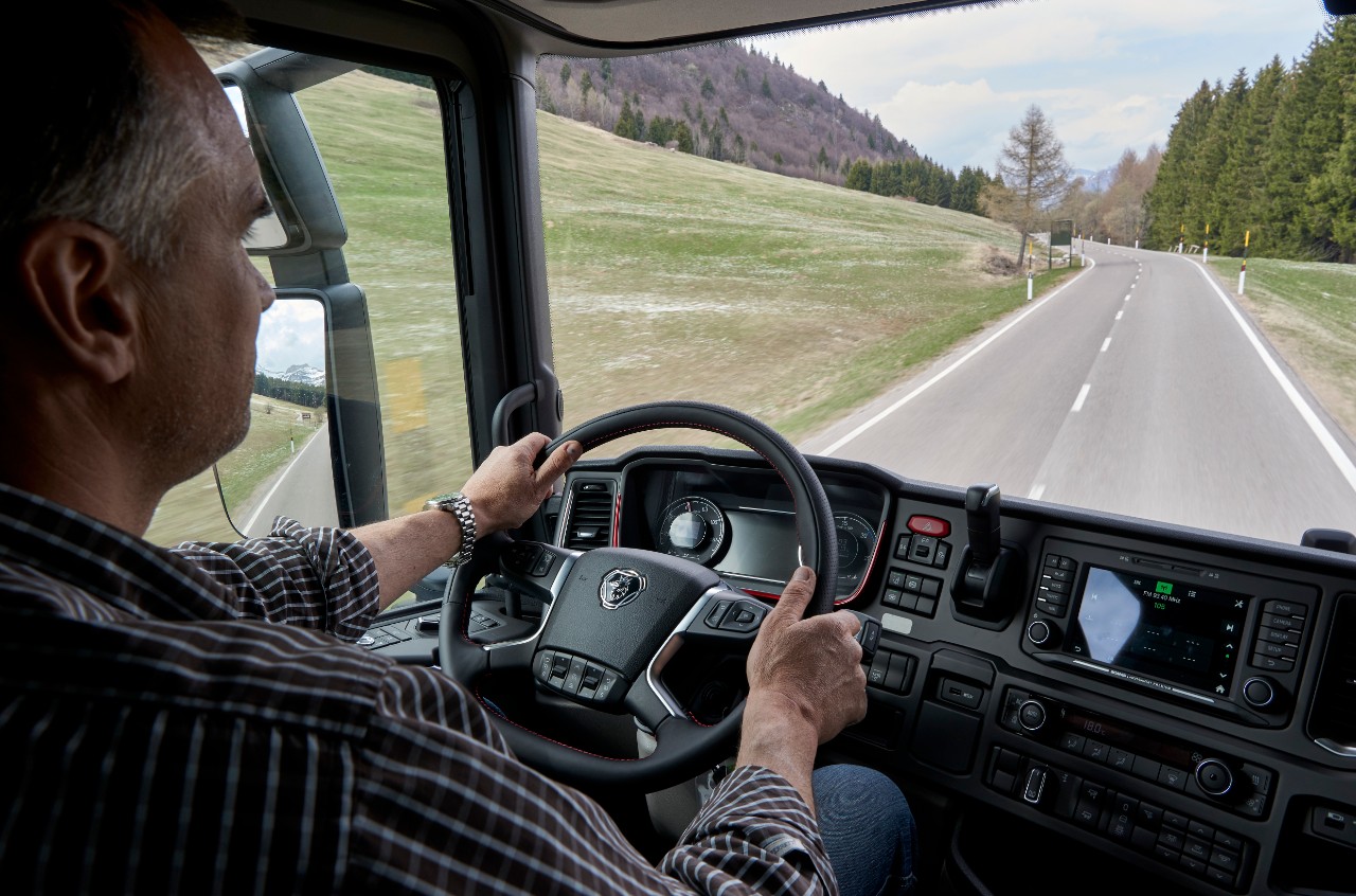Scania Super