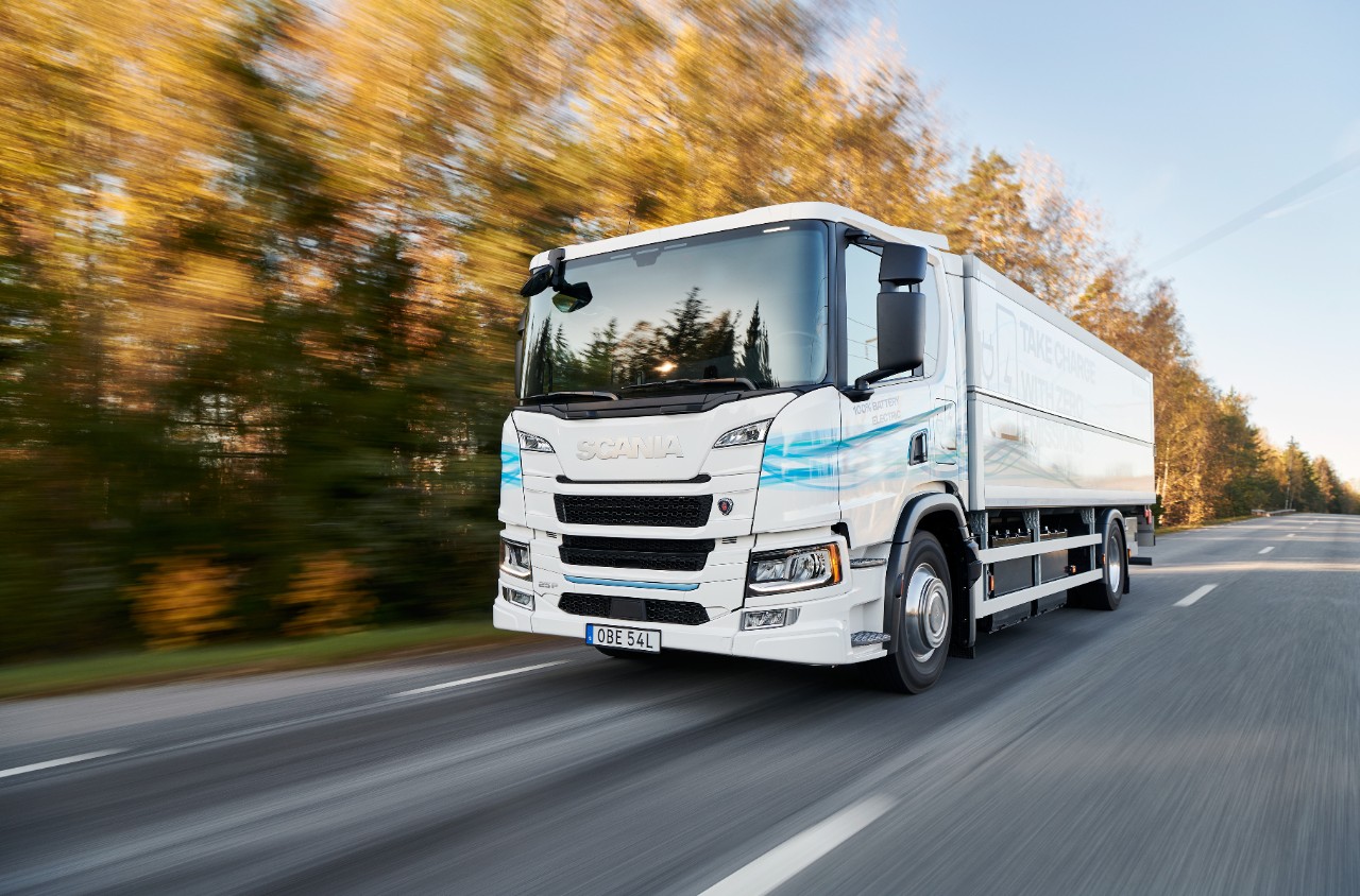 Kontakt Elektro-Lkw