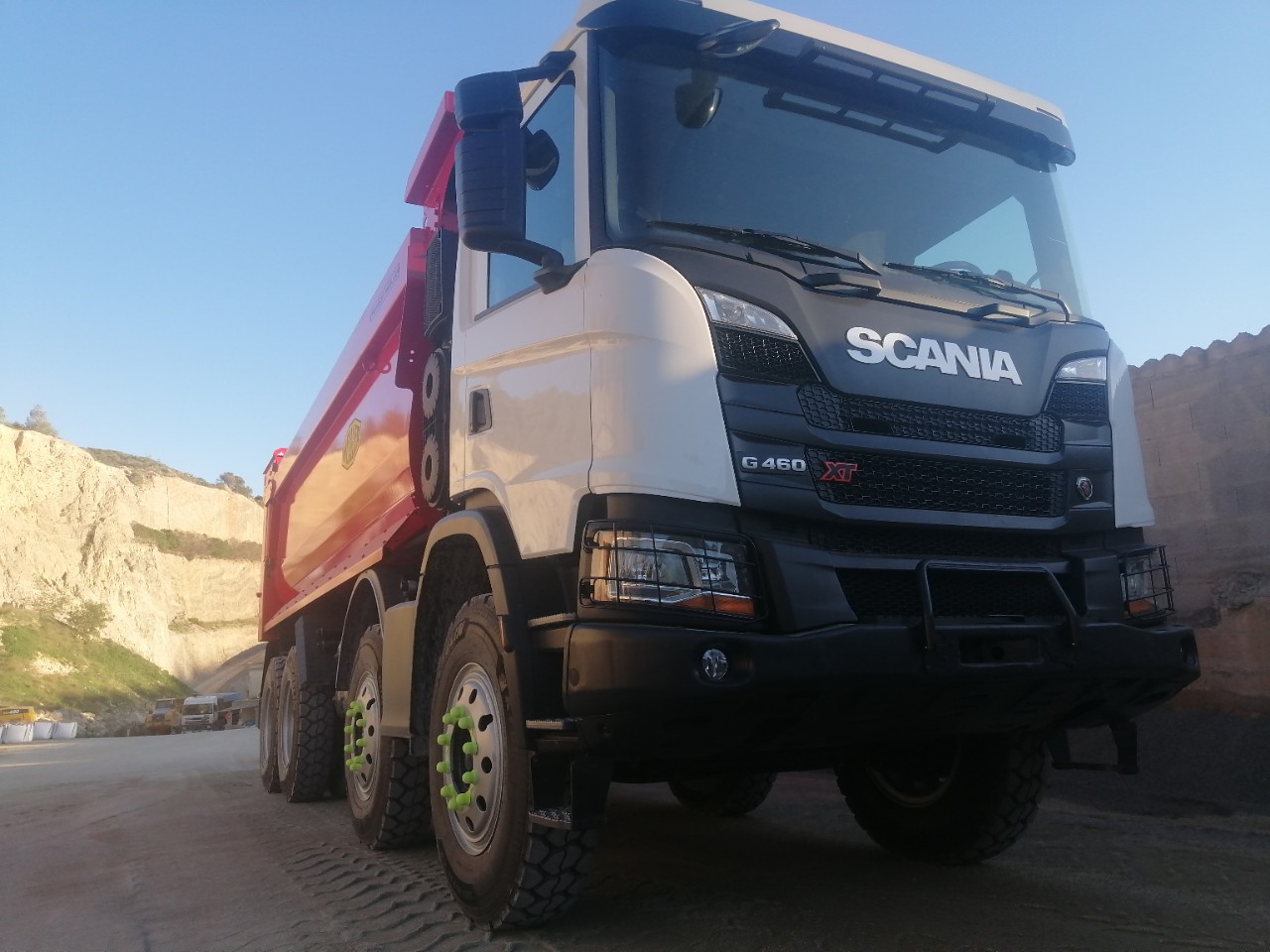 Gravera Can Herráez S.L. incorpora 1 Scania HEAVY TIPPER  