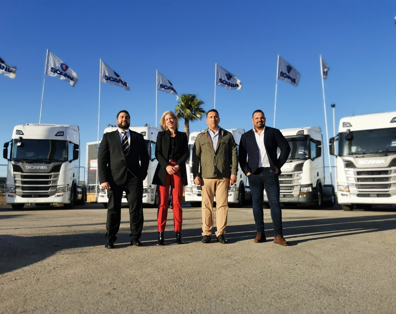 Orvipal adquiere 50 camiones Scania de cabina alta para su flota porta vehículos