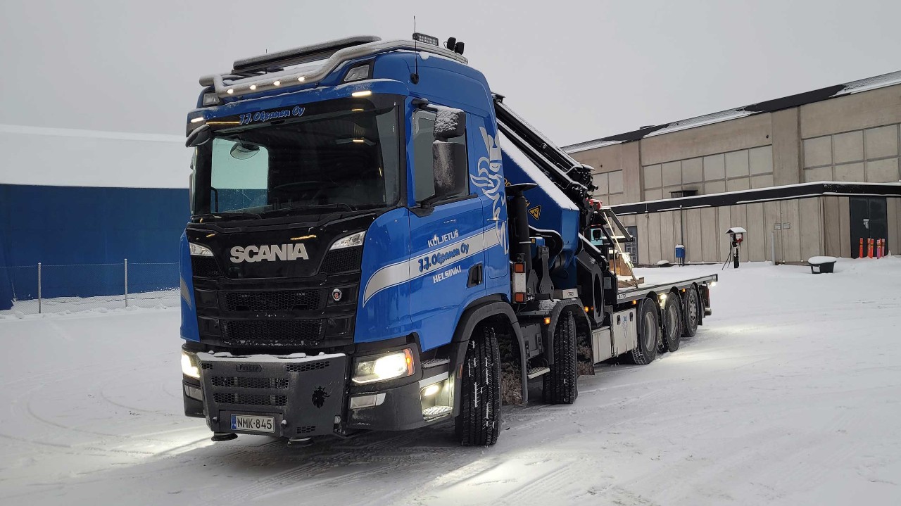 Kuljetus J.J Oksanen Oy vastaanotti vuoden alussa jo 28. Scaniansa.