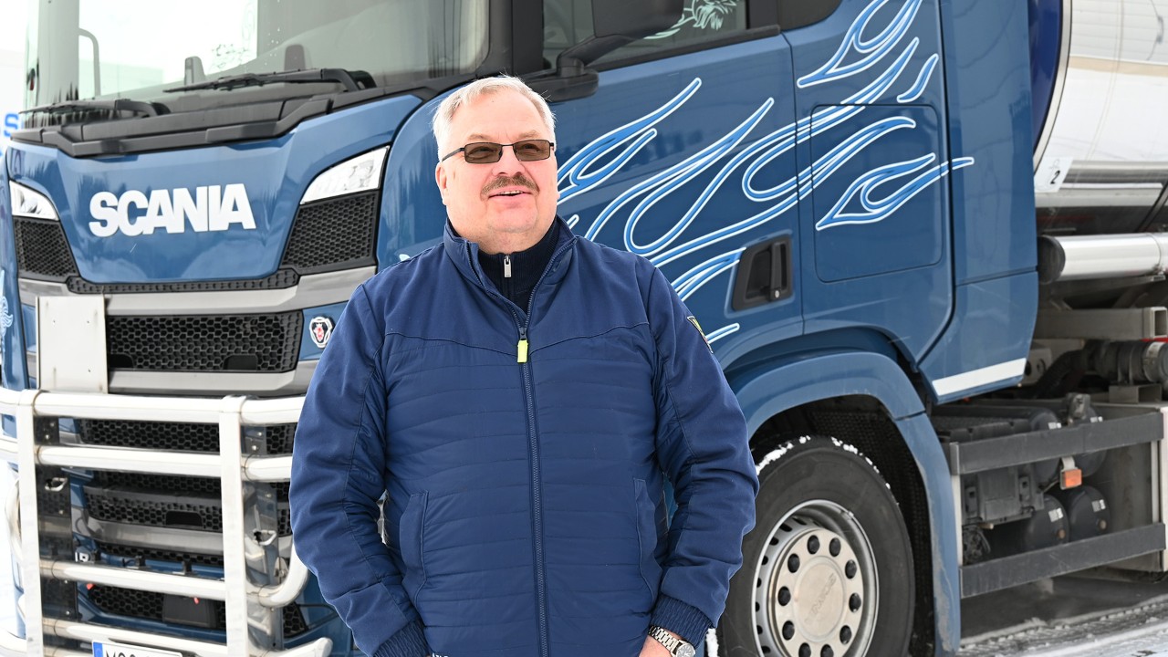 Scania-super-saastaa-polttoainetta-sailioajossa