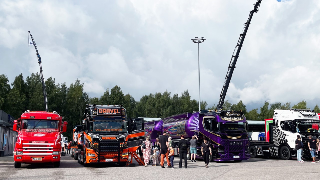 Rekkaspottaajien päivä Helsingin Konalassa, Scania-keskuksella 2024