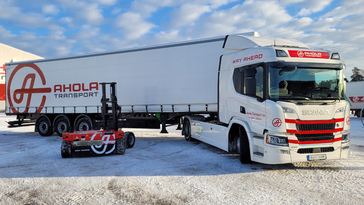 Täyssähköinen kuorma-auto maantiekuljetuksissa, Ahola Transport Ab