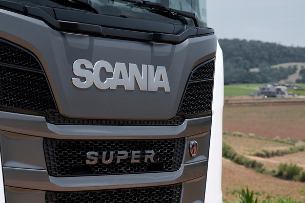 Scania Super