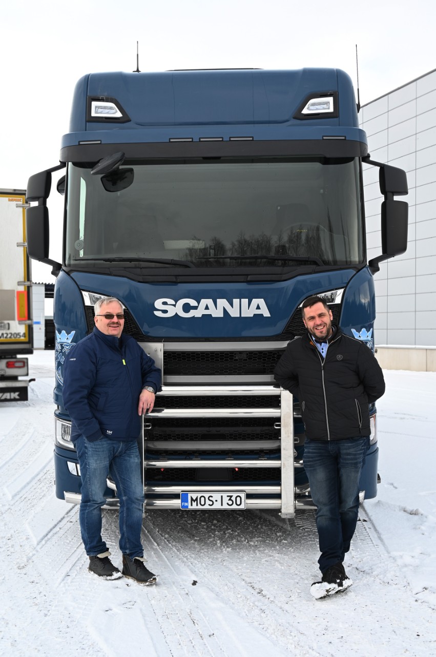 Kun polttoainetalous on tärkeää, kannattaa valita Scania Super kuljetuskalustoon kuorma-autoksi, sillä Scania Superin voimansiirtolinja mahdollistaa ajamisessa jopa 8%:n polttoaine säästöt.