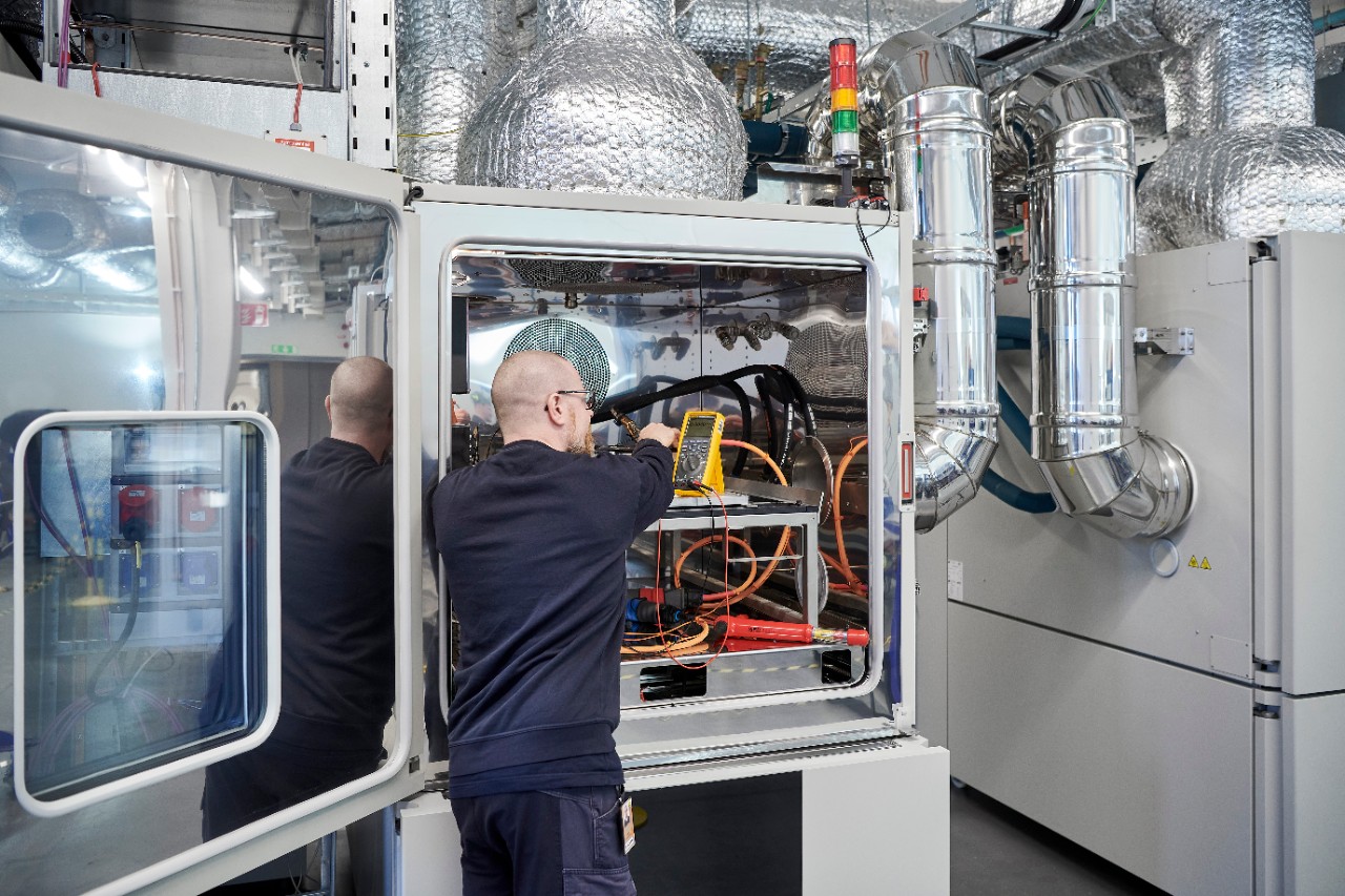 Le laboratoire de batteries Scania est en place