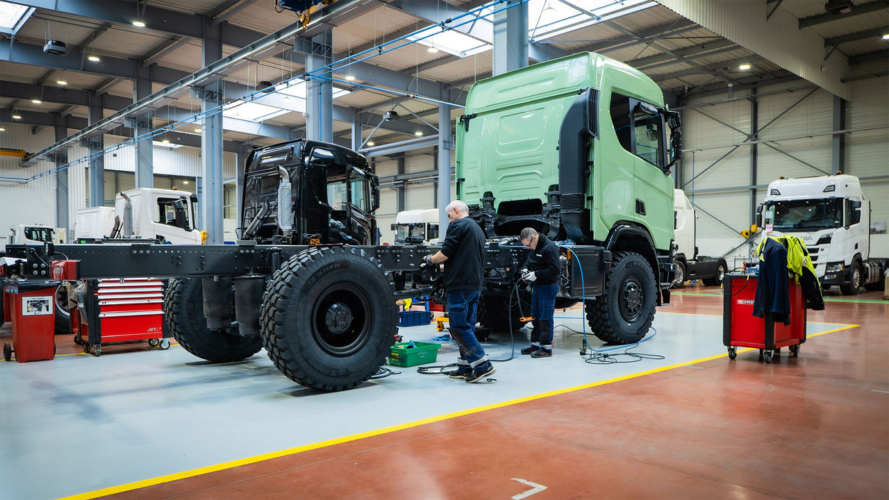Le Centre d’adaptation et de préparation Scania (CAPS) est intervenu sur des déplacements de réservoirs.