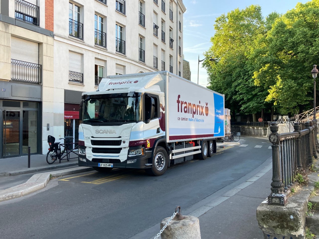 Scania livre à Franprix son premier BEV français