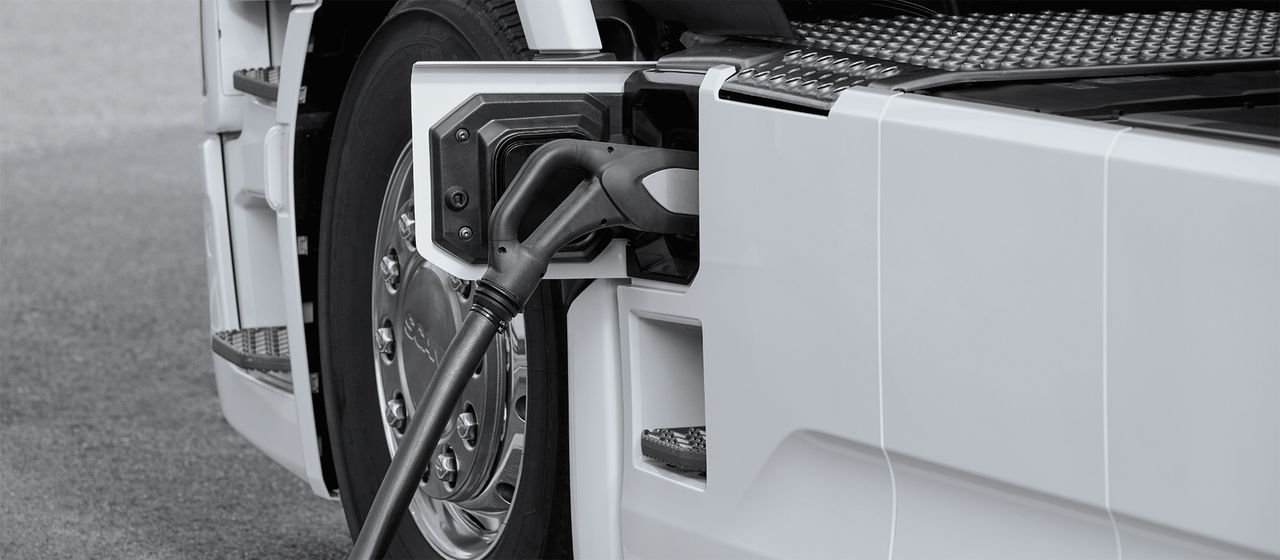 Avec Erinion France, Scania accompagne la transition électrique de ses clients