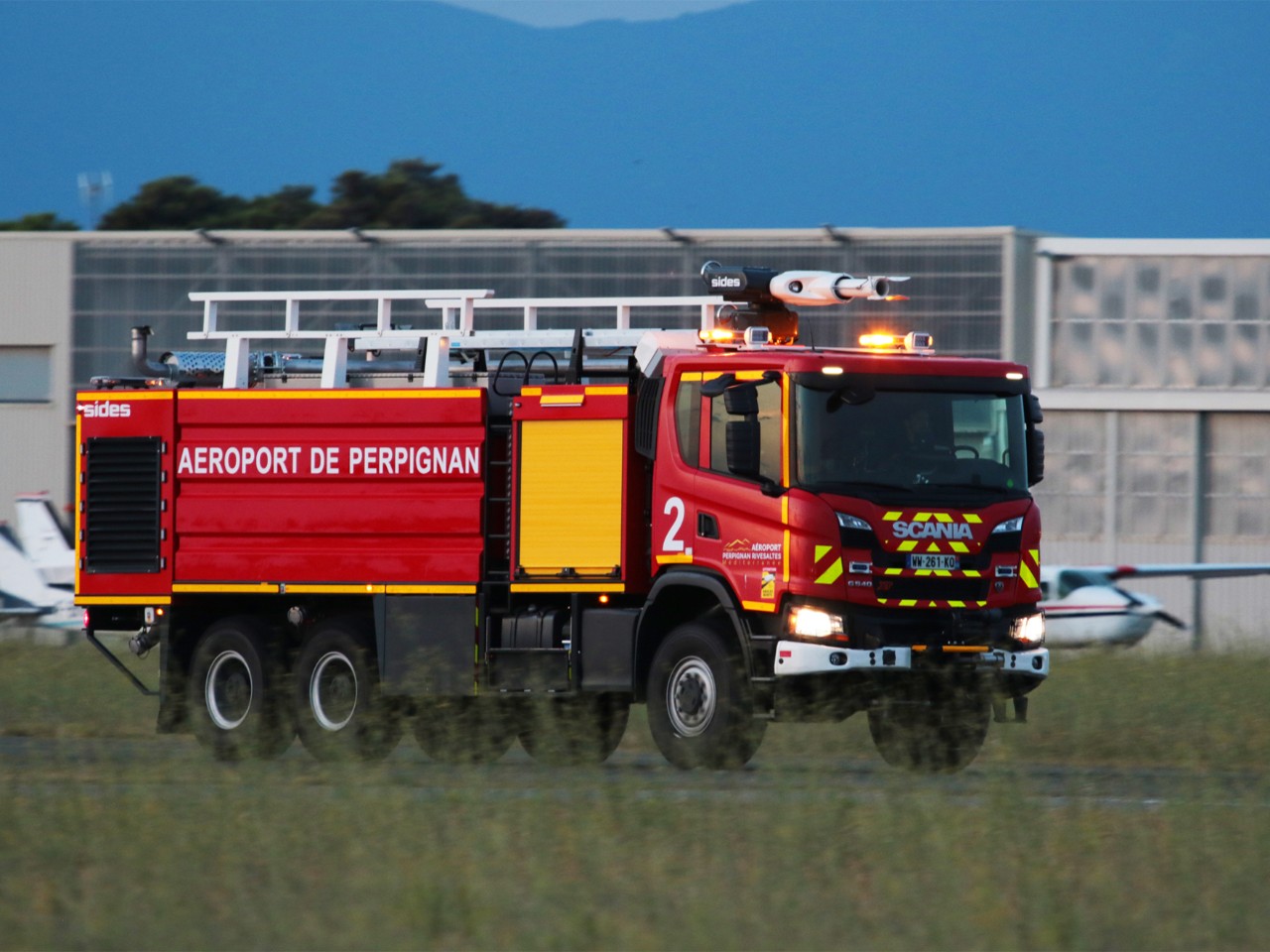 Véhicules incendies d’aéronefs