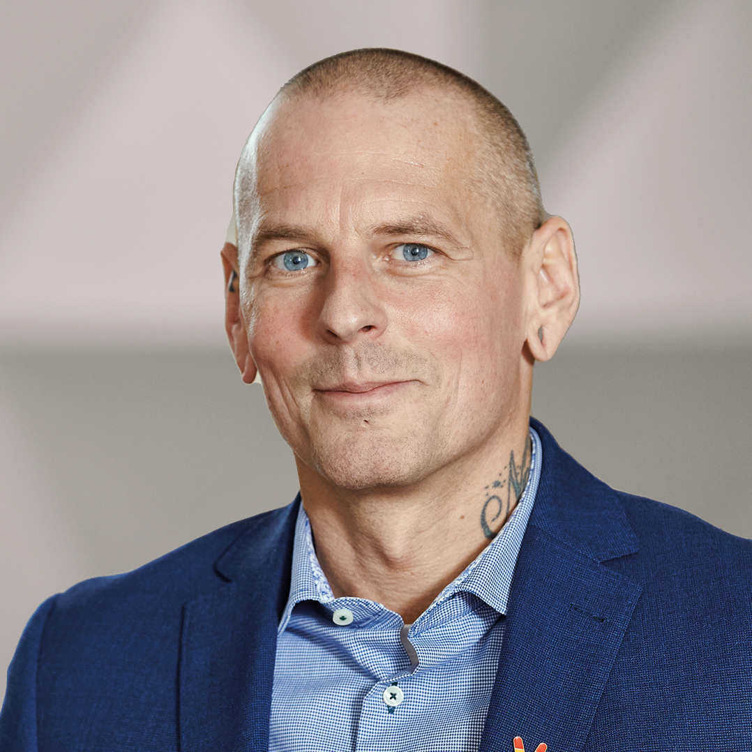  Michael Lyngsie, Representative of the Swedish Metal Workers' Union at Scania. Member of the Board of Directors since 2018.