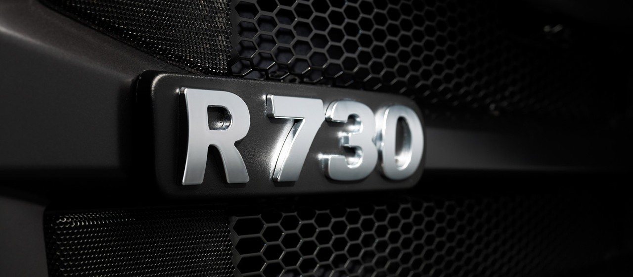 2010: New powerful V8 with 730hp