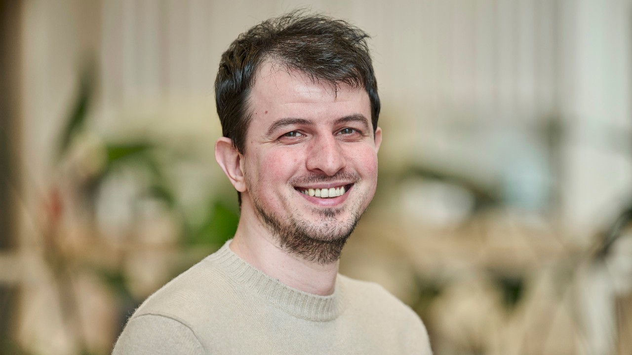 From Syntax to Sync: Gökberk Nur's exploration beyond software engineering