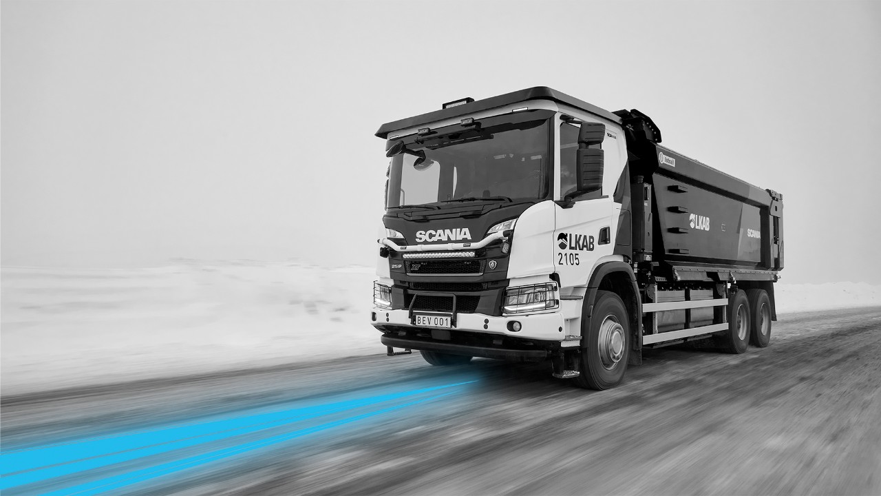 Watch our electric tipper truck in action at a mine