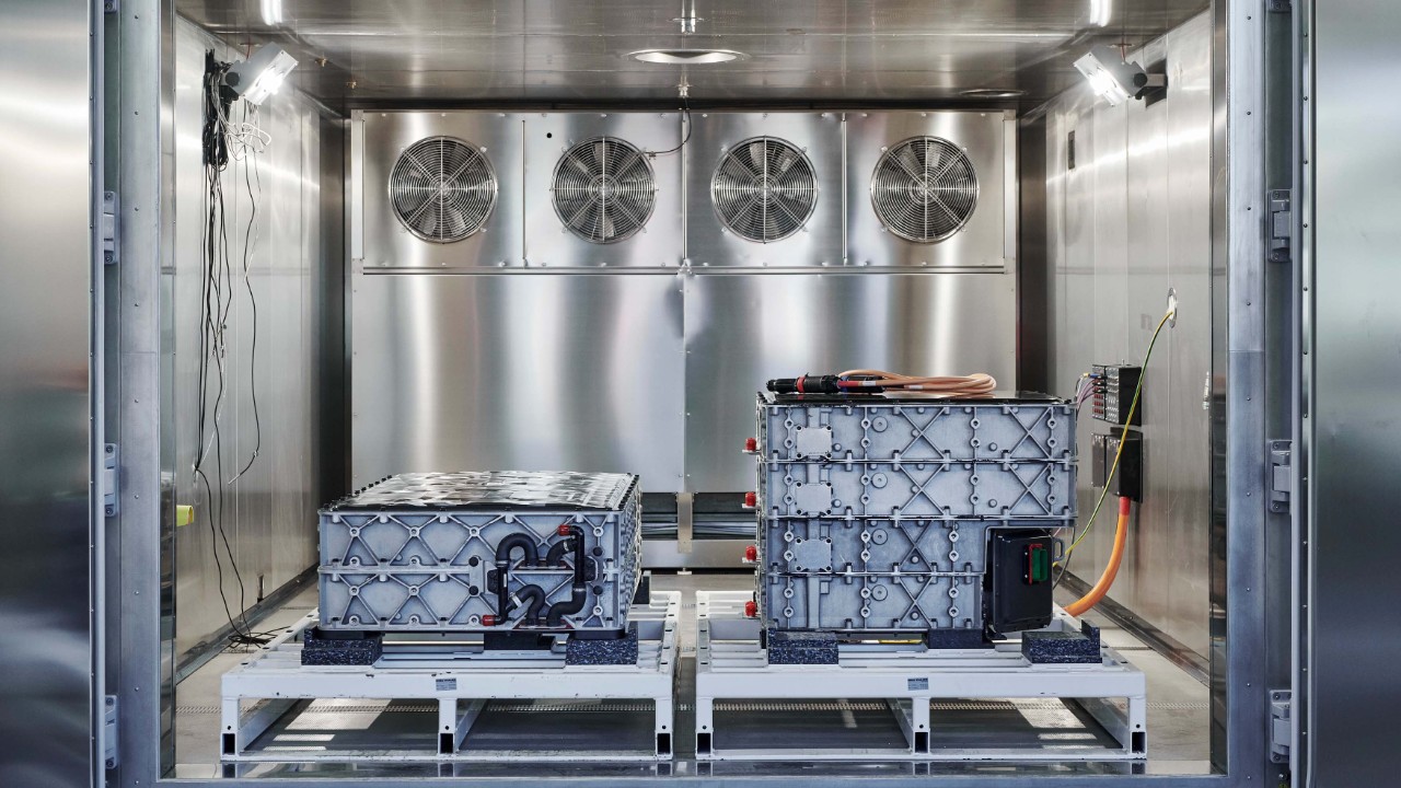 Scania´s climate wind tunnel in Södertälje