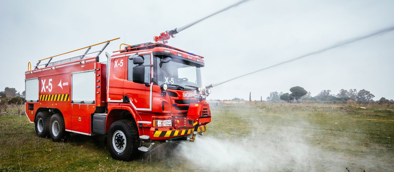 AENA adds 14 Scania firefighting trucks to its emergency fleet
