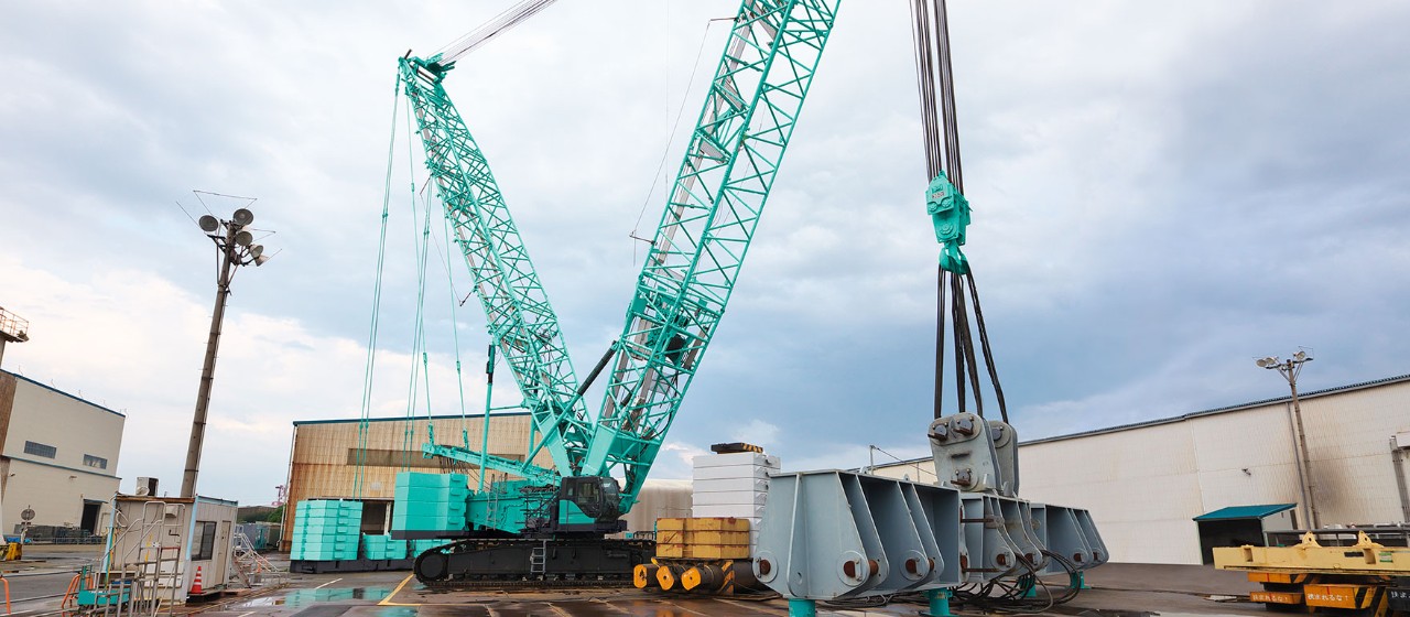 Scania engines provide power to heavy lifting company Kobelco