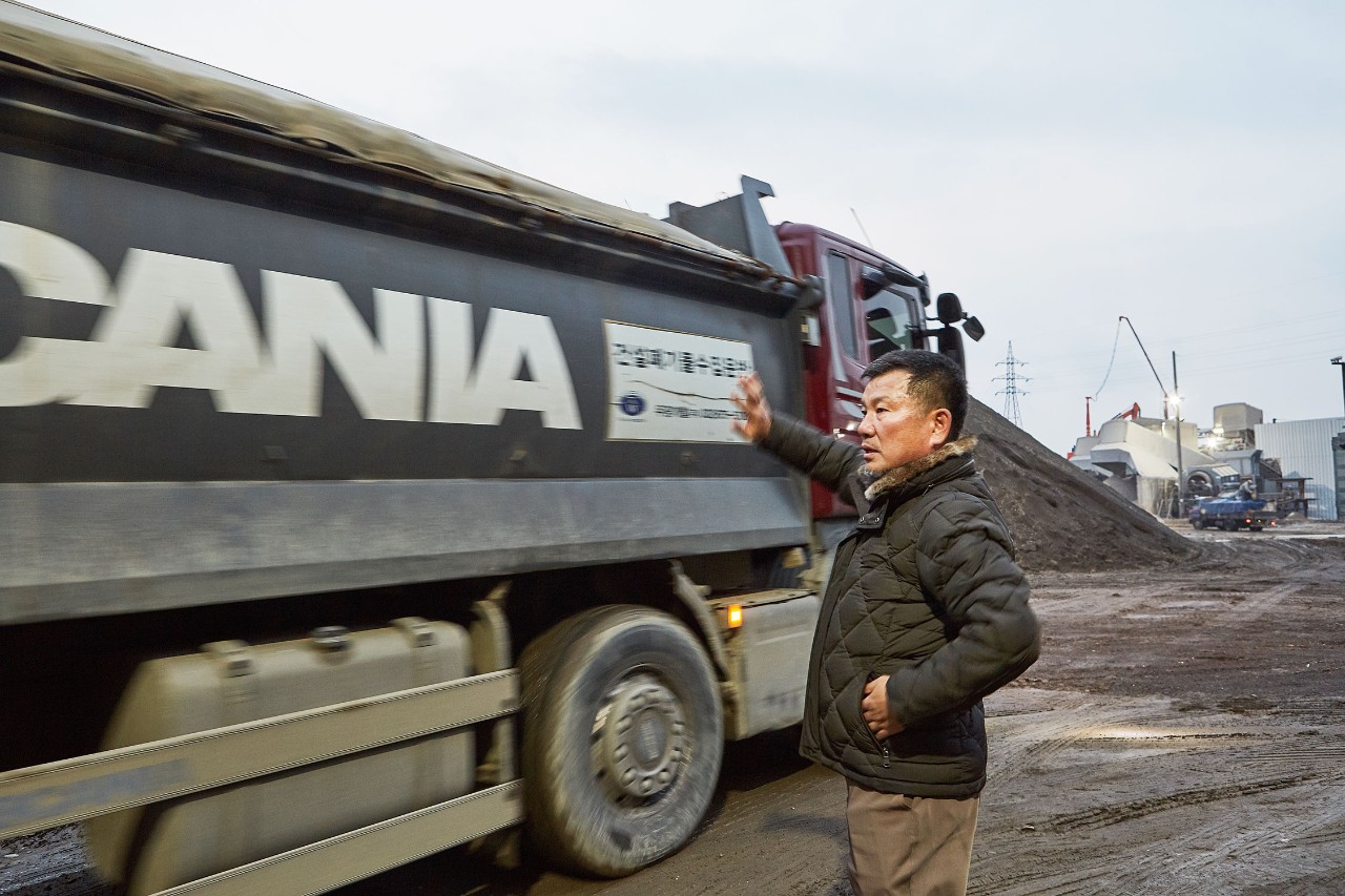 Scania heavy tippers popular among drivers in South Korea