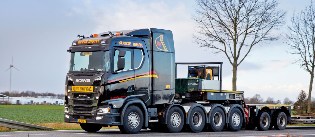 Scania’s heaviest news – 5-axle V8 S 730