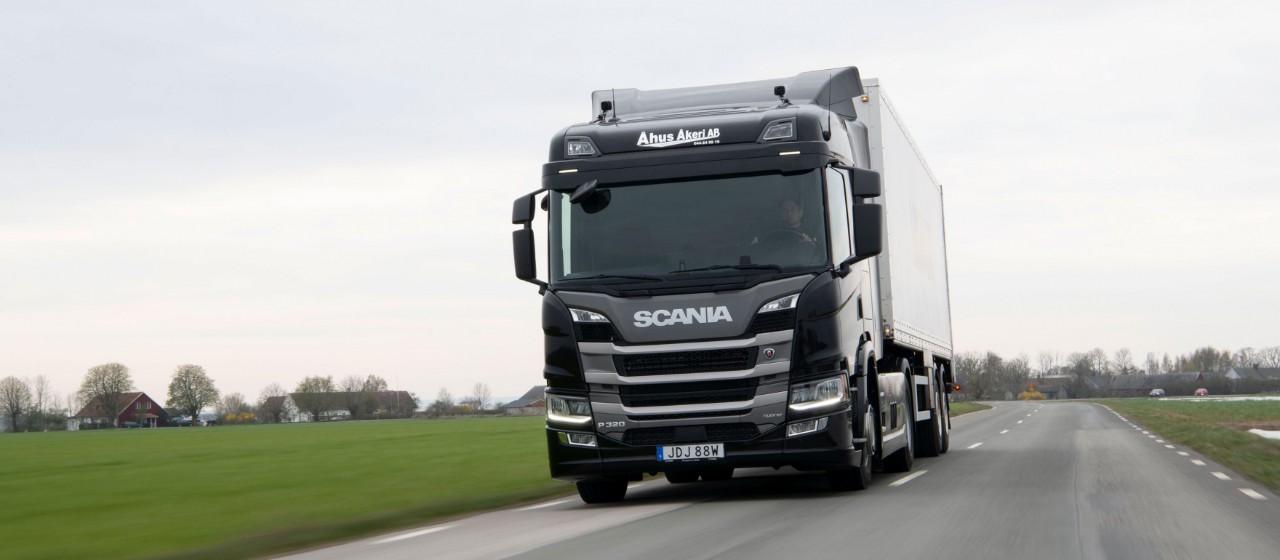 Swedish spirit distiller uses Scania hybrid truck for transportation needs