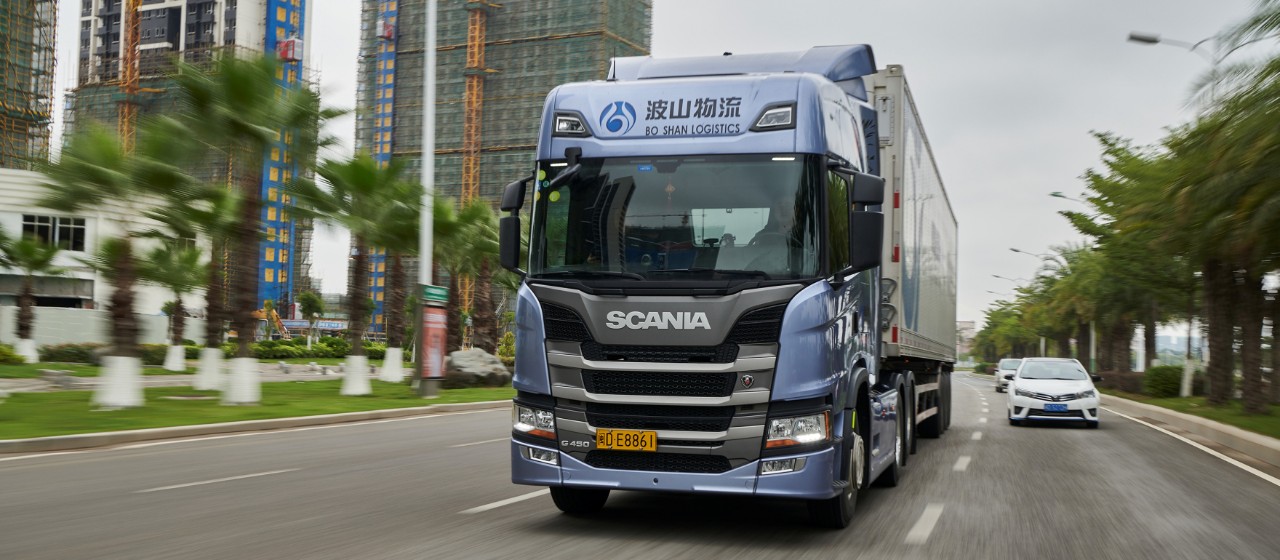 Transporting time-sensitive frozen foods