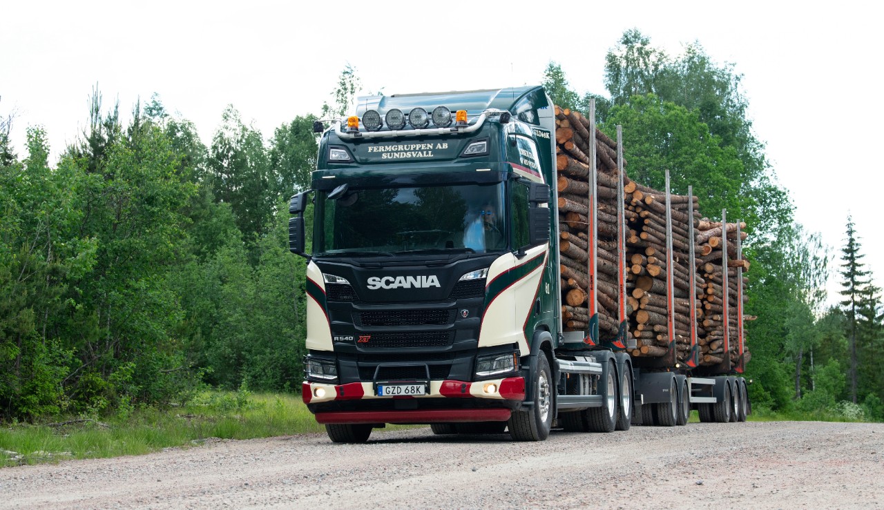 Scania 560 R