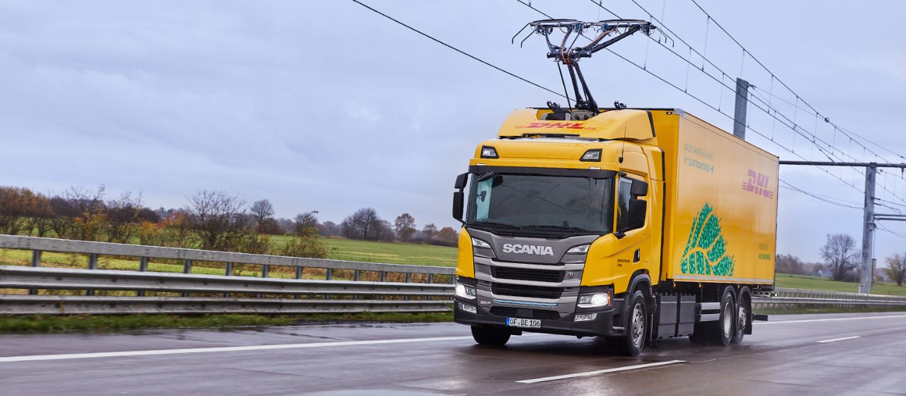 DHL operates Scania’s pantograph-equipped truck on e-roads
