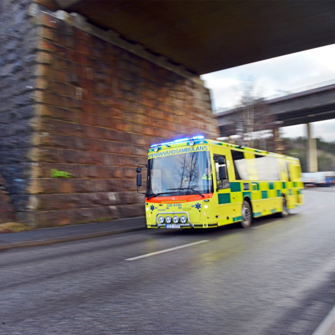 Ambulance bus
