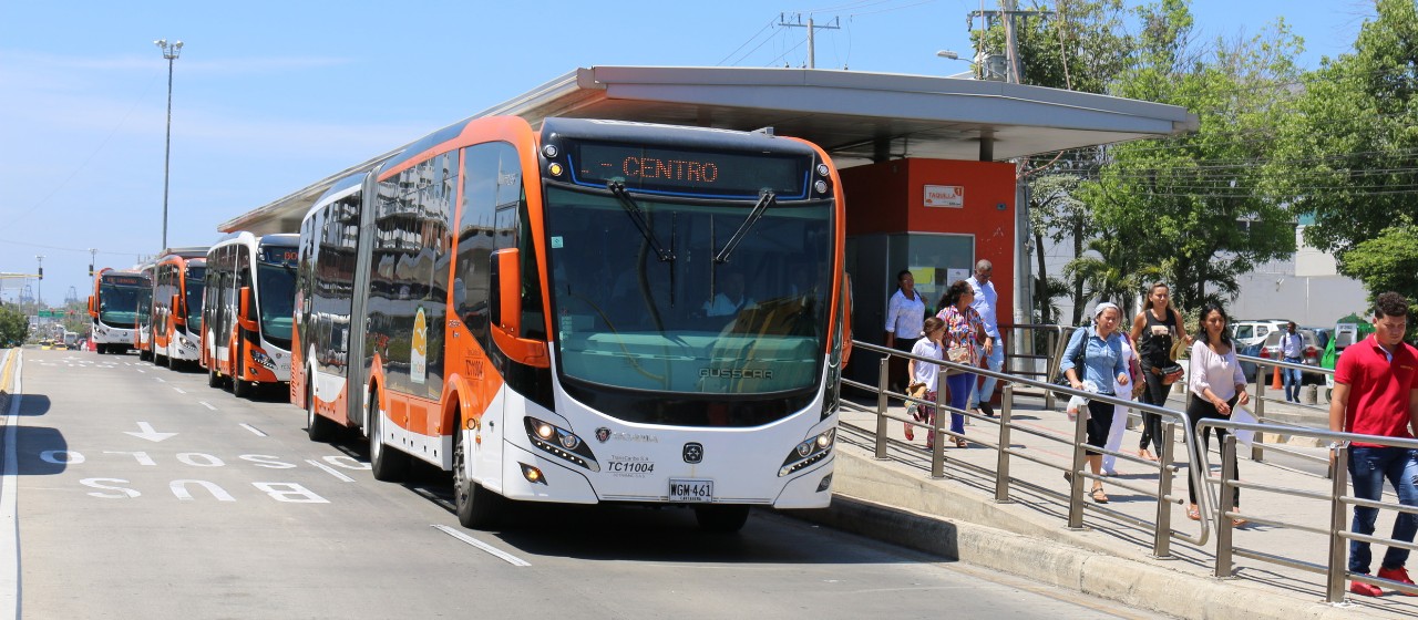 Gas bus, BRT, transcaribe 