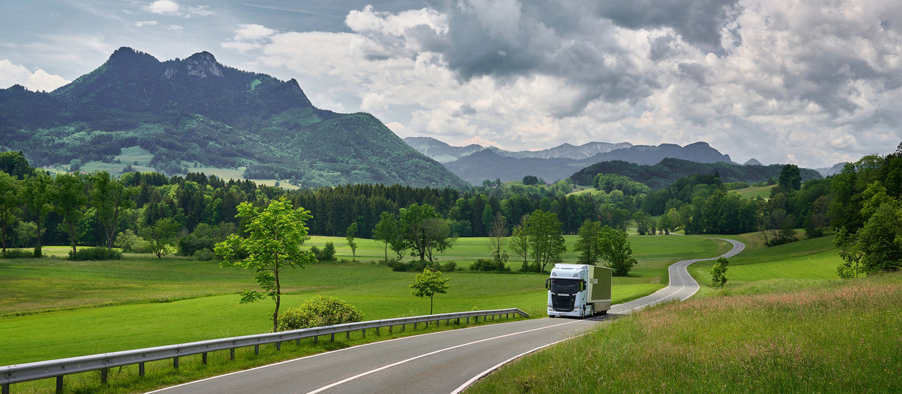 Scania electric truck 45-R 4x2 in landscape