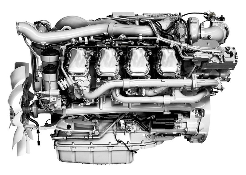 16 literes, V8-as tehergépkocsi-motor
