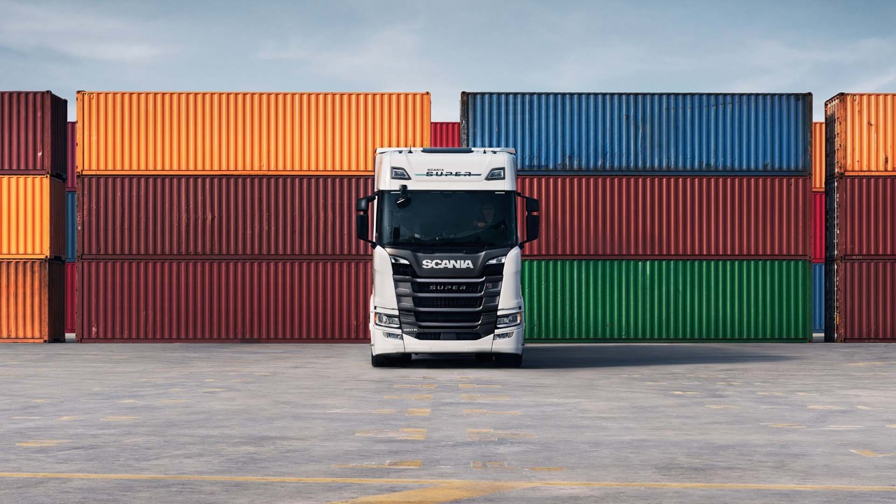 Scania Super: la nuova gamma di autocarri 13 litri di Scania