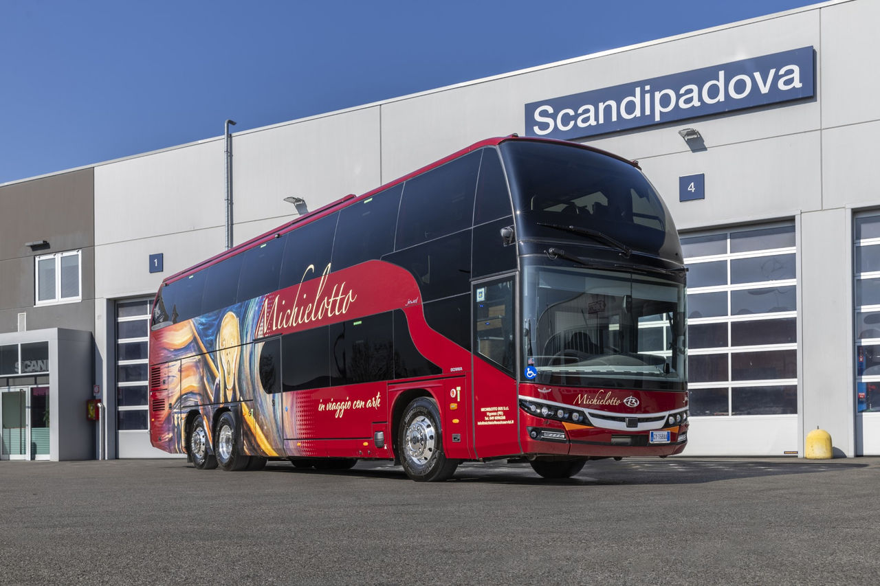 Michielotto Bus e Scania Touring: viaggi a regola d’arte