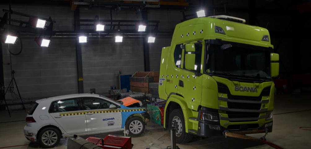Crash test su un veicolo elettrico Scania?  I risultati sono incredibili!