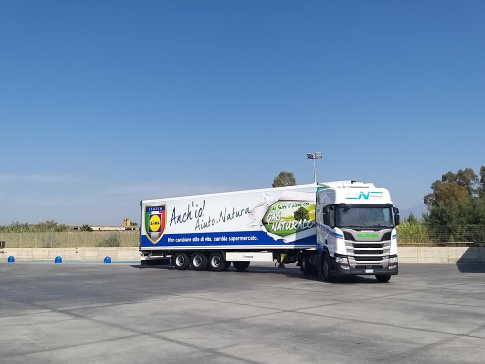 Inaugurata la prima stazione di rifornimento LNG in Sicilia presso la sede di Nicolosi Trasporti