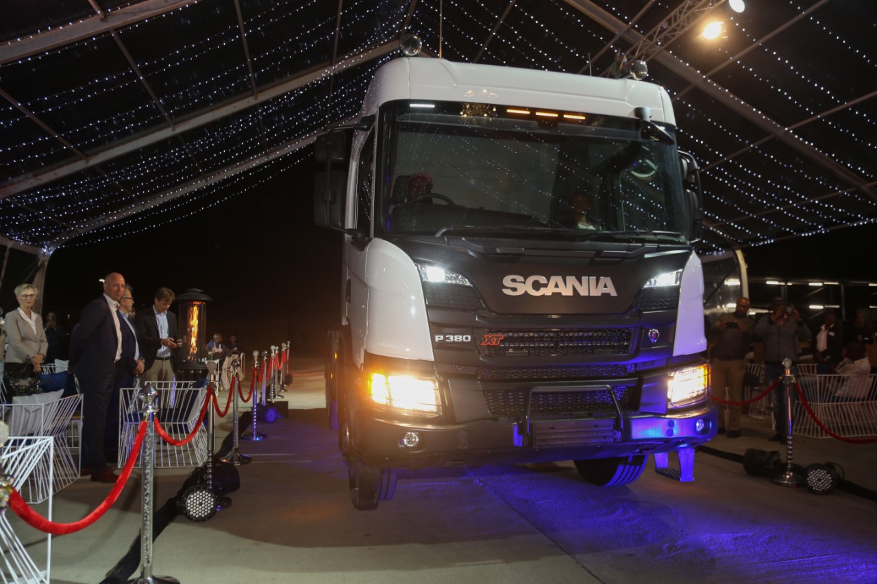 Scania P380 Truck