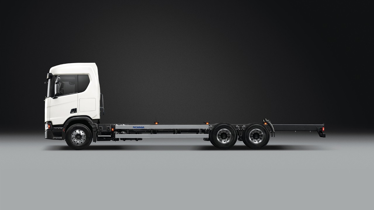 카고 6X4
