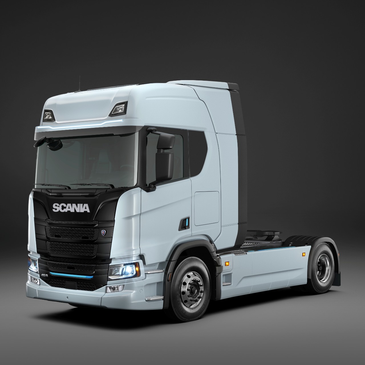 „Scania“ pristatė elektrinius sunkvežimius regioniniams tolimiesiems reisams