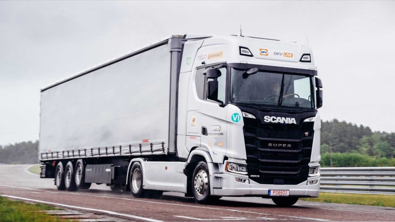 „Metų inovacijos“ titulas sunkiojo transporto konkurse