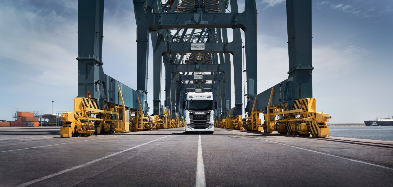 Scania prezentē vērienīgu risinājumu, kas atbilst nākotnes emisiju standartiem