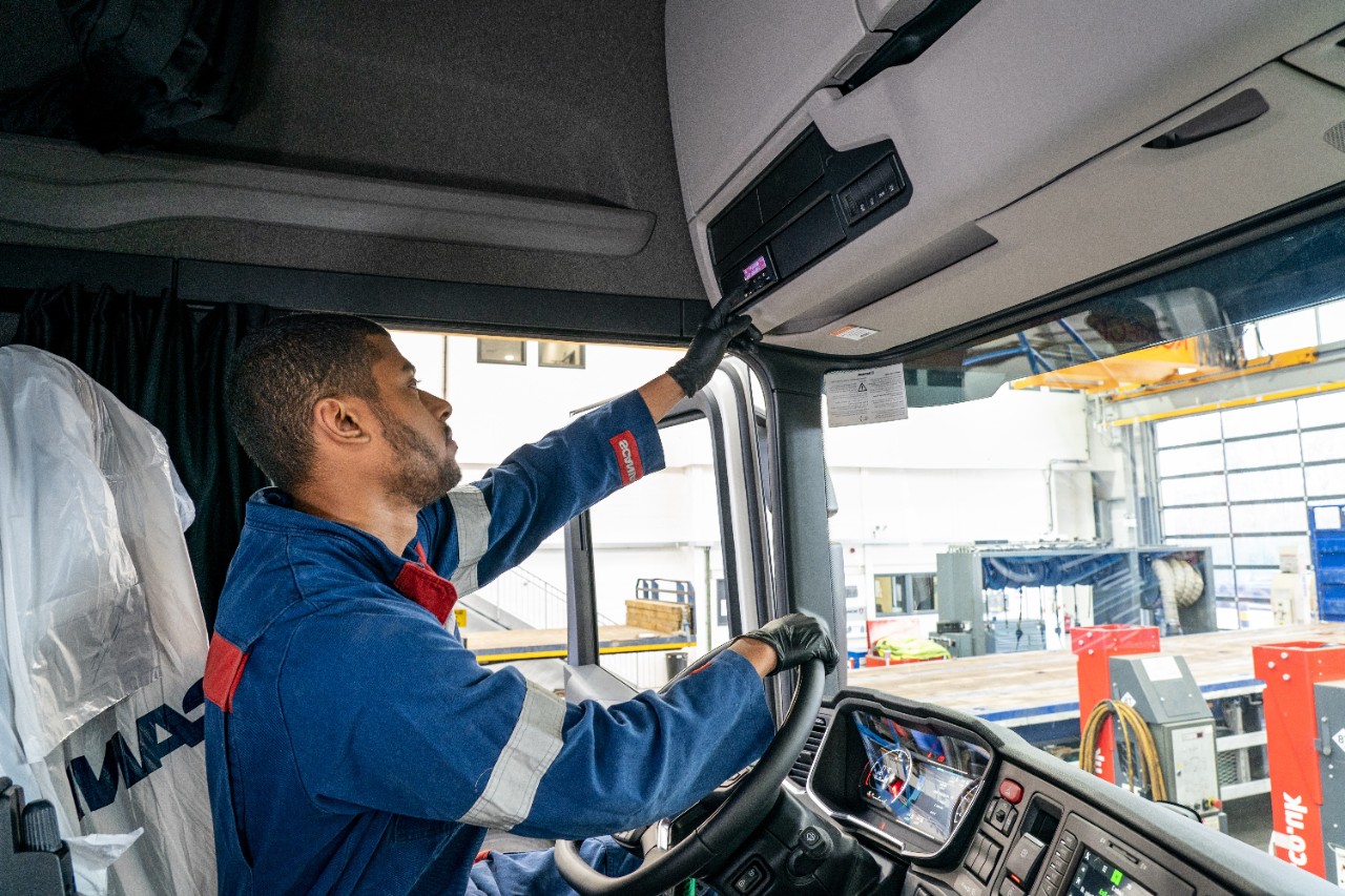 Pārej uz viedā tahogrāfa 2. versiju jau tagad uzņēmumā Scania