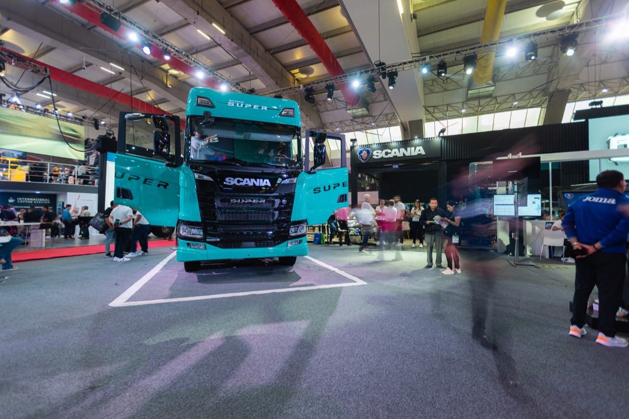 Scania México lanza el "Super”, su nuevo y último tren motriz a Diésel para camiones de carga