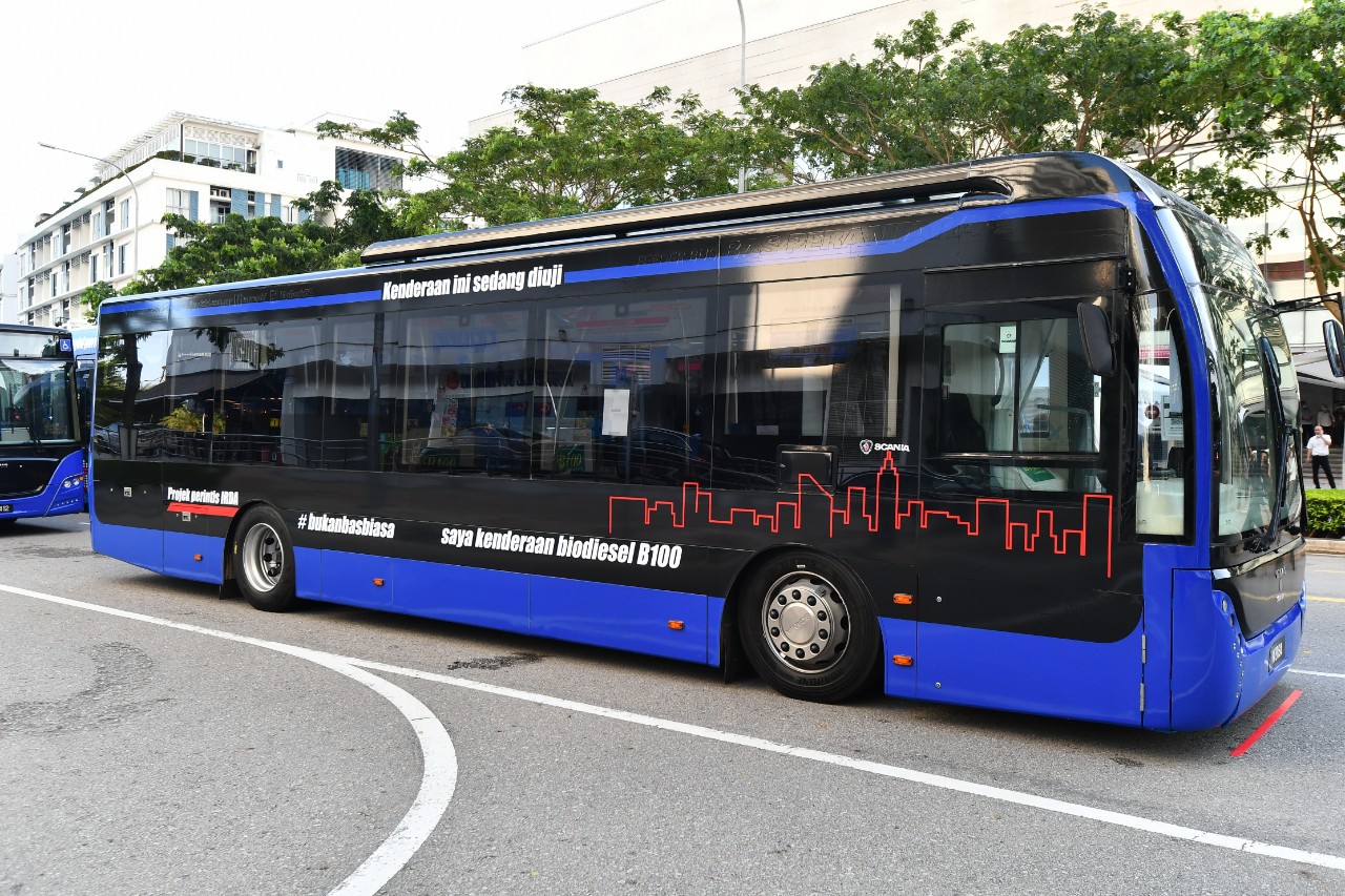 Biodiesel bus