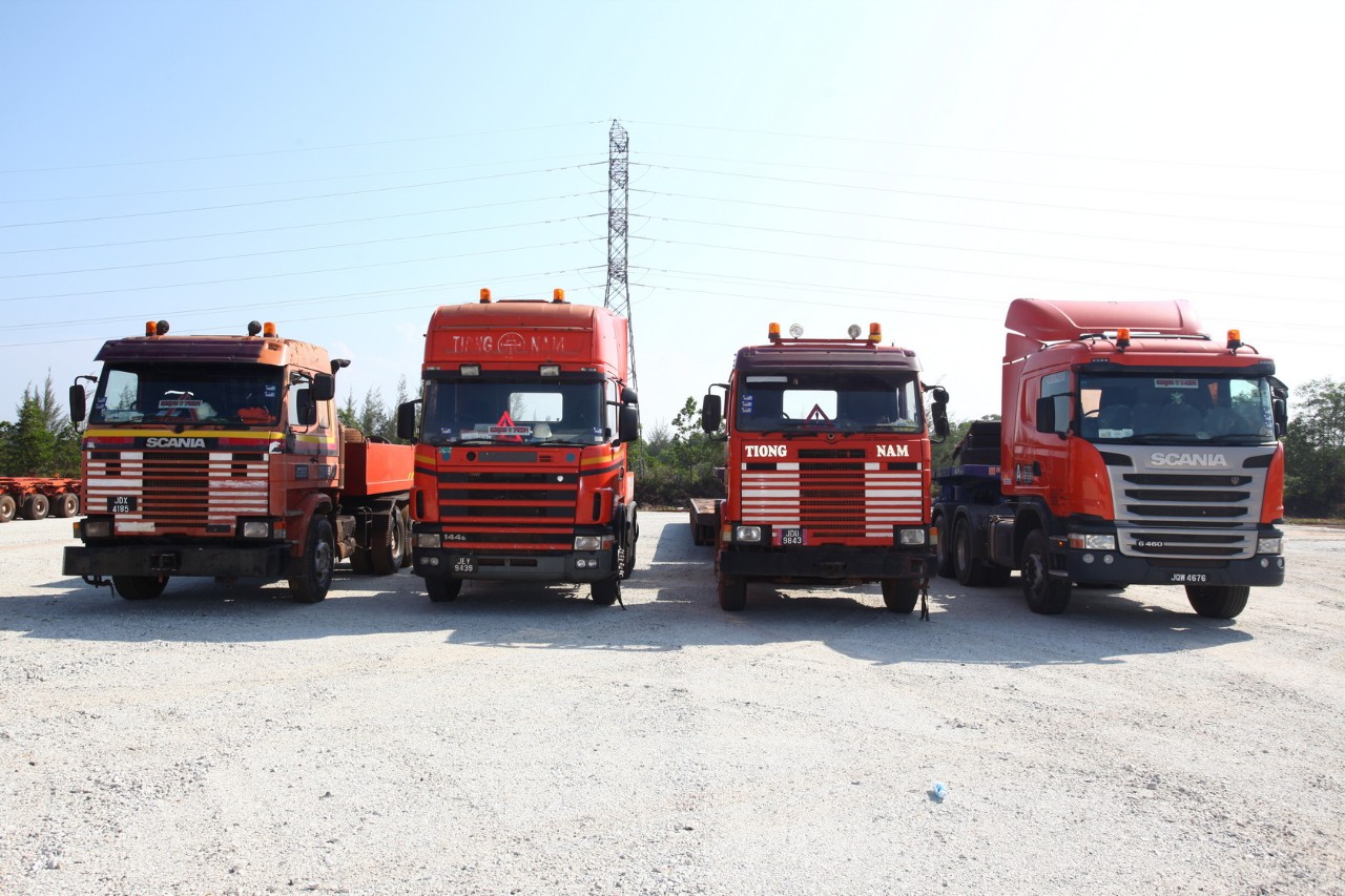 Tiong Nam Heavy Transport