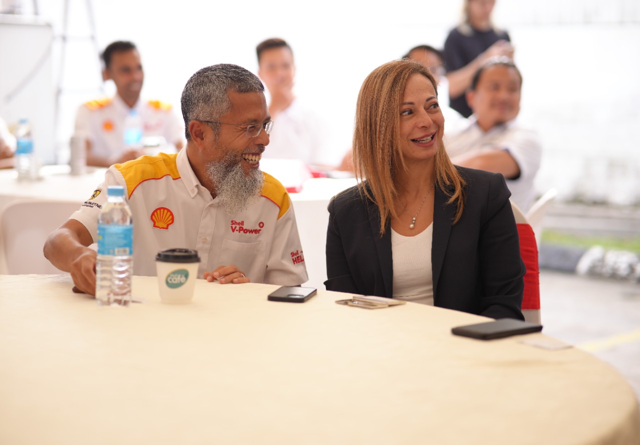 SHELL, KPD AND SCANIA DRIVING THE SHIFT IN REDUCING CO2 EMISSIONS WITH ...